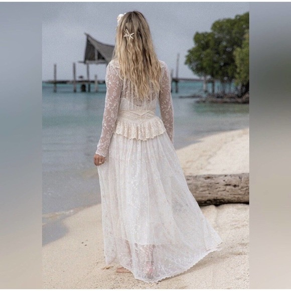 Spell Margot Duster Off White Lace Size Large(40), New with Tags - Picture 3 of 10